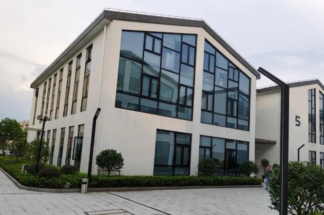 漕河涇牌樓智谷科技園：高性價比辦公空間，企業入駐優選