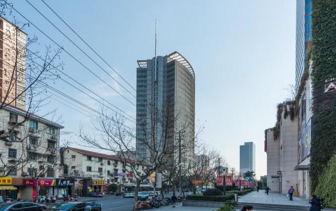 上海長(zhǎng)房國(guó)際廣場(chǎng)：擴(kuò)建自天山商廈，高端商務(wù)新體驗(yàn)