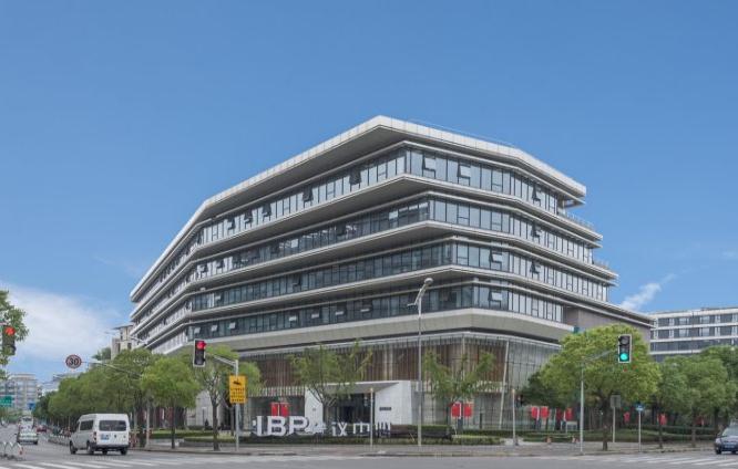 上海長寧區虹橋臨空經濟示范區/東虹橋4-5元/天寫字樓招商全解析