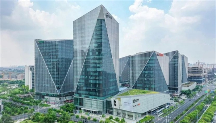 上海浦東新區出售獨棟：前灘前排占位，國際濱水地標級商務會客廳